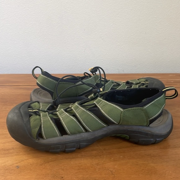 Keen Waterproof Green Outdoor Sandals Size 12 main image 14